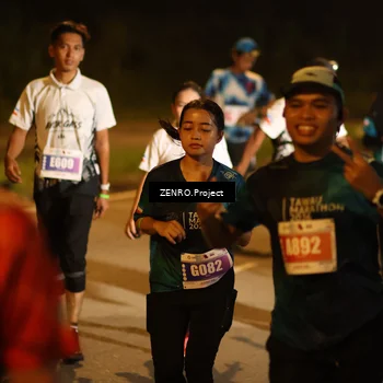 Runner Photo 4902010