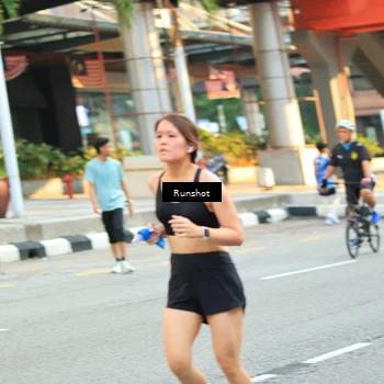 Runner Photo 4902023