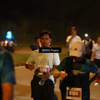 Runner Photo 4902031