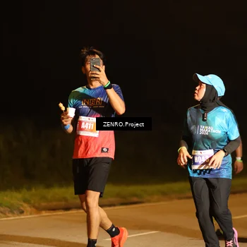 Runner Photo 4902448