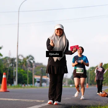 Runner Photo 4903010