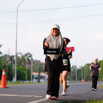 Runner Photo 4903044