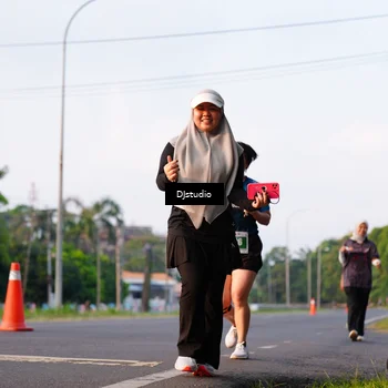 Runner Photo 4903057