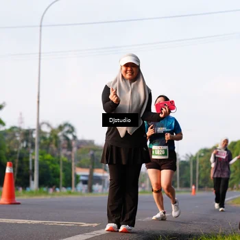 Runner Photo 4903059