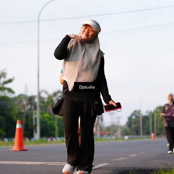 Runner Photo 4903123
