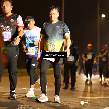 Runner Photo 4903221