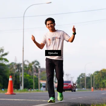 Runner Photo 4903384