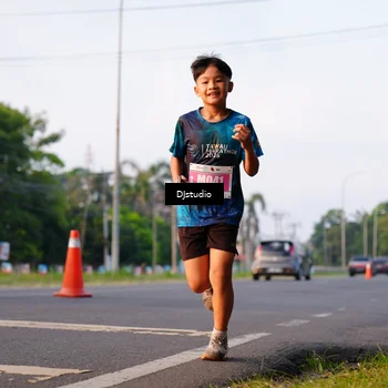 Runner Photo 4903555