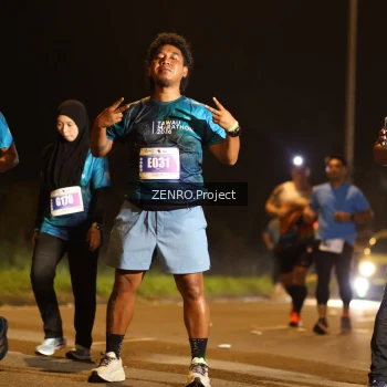 Runner Photo 4903687