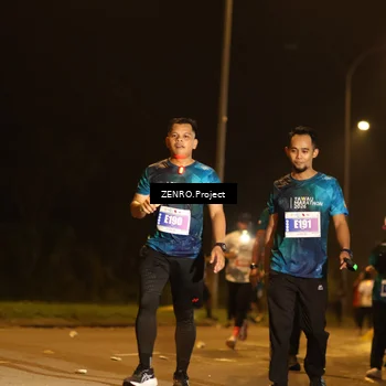 Runner Photo 4903808