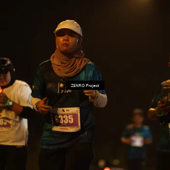 Runner Photo 4904210