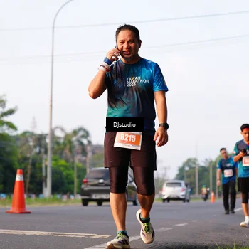 Runner Photo 4904255