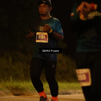 Runner Photo 4904270
