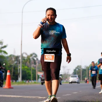 Runner Photo 4904300