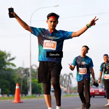 Runner Photo 4904360