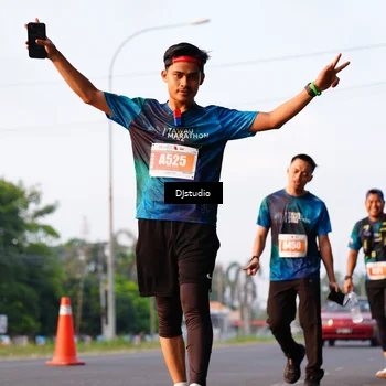 Runner Photo 4904384