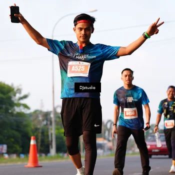 Runner Photo 4904411
