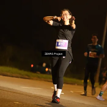 Runner Photo 4904422