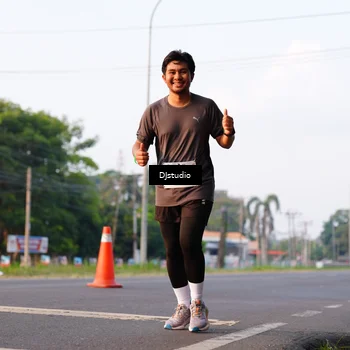 Runner Photo 4904591