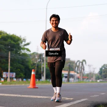 Runner Photo 4904593
