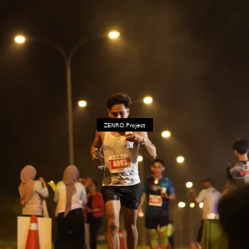 Runner Photo 4904663