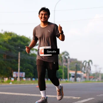 Runner Photo 4904752