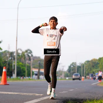 Runner Photo 4904761