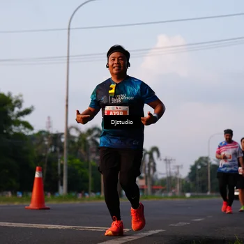 Runner Photo 4904802