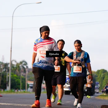 Runner Photo 4904834