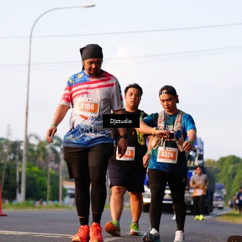 Runner Photo 4904845