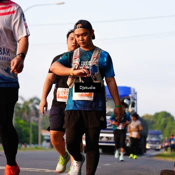 Runner Photo 4904905