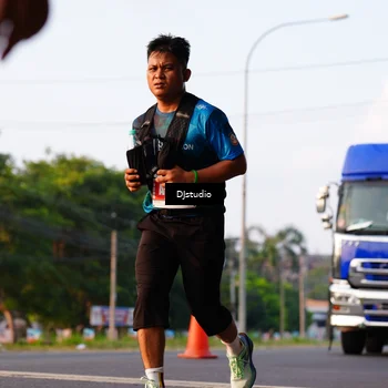 Runner Photo 4904921