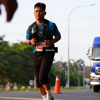 Runner Photo 4904926