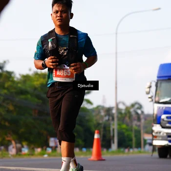 Runner Photo 4904929