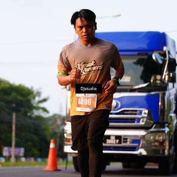 Runner Photo 4904945