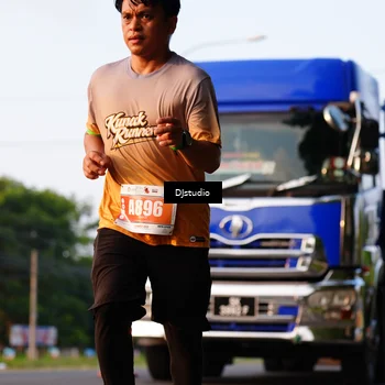 Runner Photo 4904967