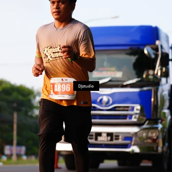 Runner Photo 4904968