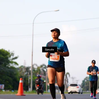 Runner Photo 4905053