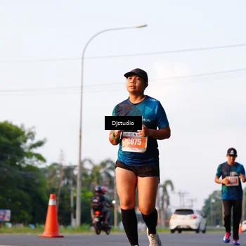 Runner Photo 4905056