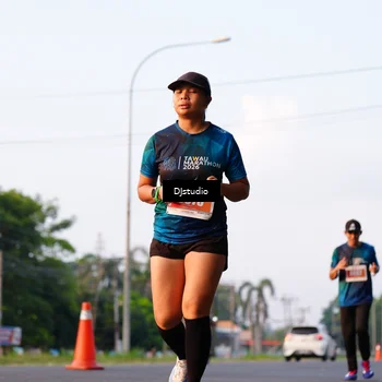 Runner Photo 4905077