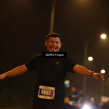 Runner Photo 4905263