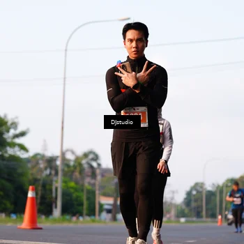 Runner Photo 4905288