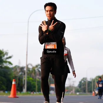 Runner Photo 4905313