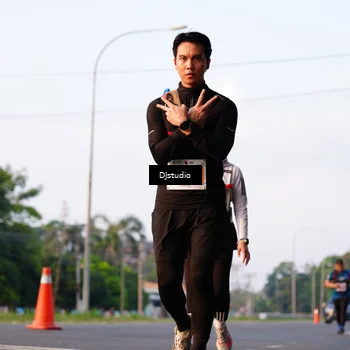 Runner Photo 4905371