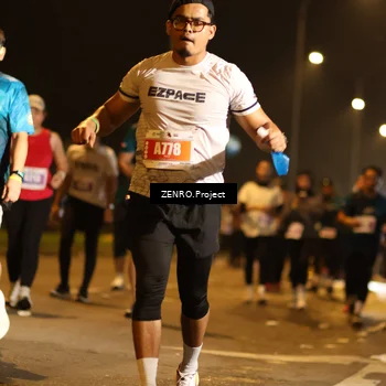Runner Photo 4905388