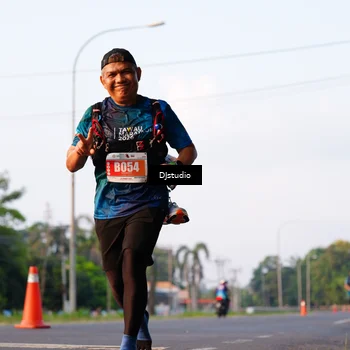 Runner Photo 4905466