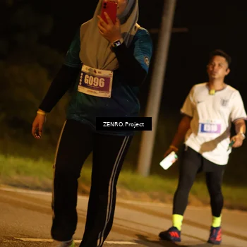 Runner Photo 4905471