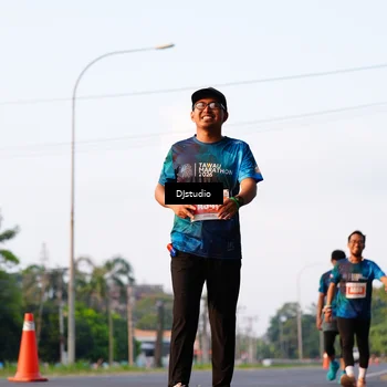 Runner Photo 4905492