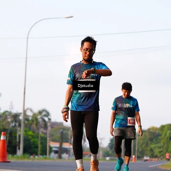 Runner Photo 4905544