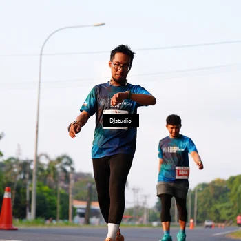 Runner Photo 4905563